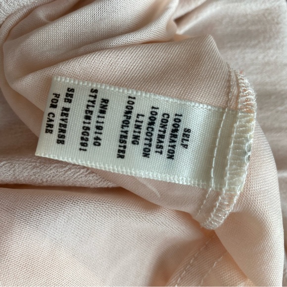 Dress - Picture 4 of 5